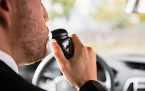 alkoholne spianinnia ta alkotester